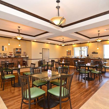 Best Western Plus Emory At Lake Fork Inn & Suites Luaran gambar