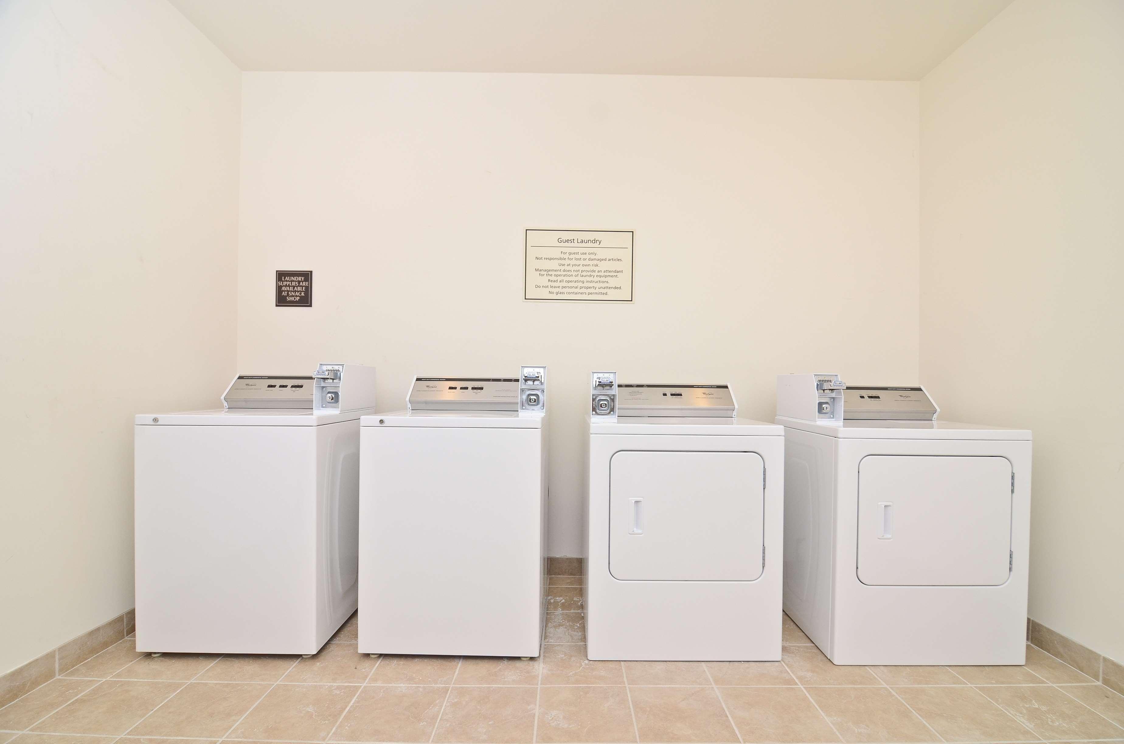 Best Western Plus Emory At Lake Fork Inn & Suites Kemudahan gambar