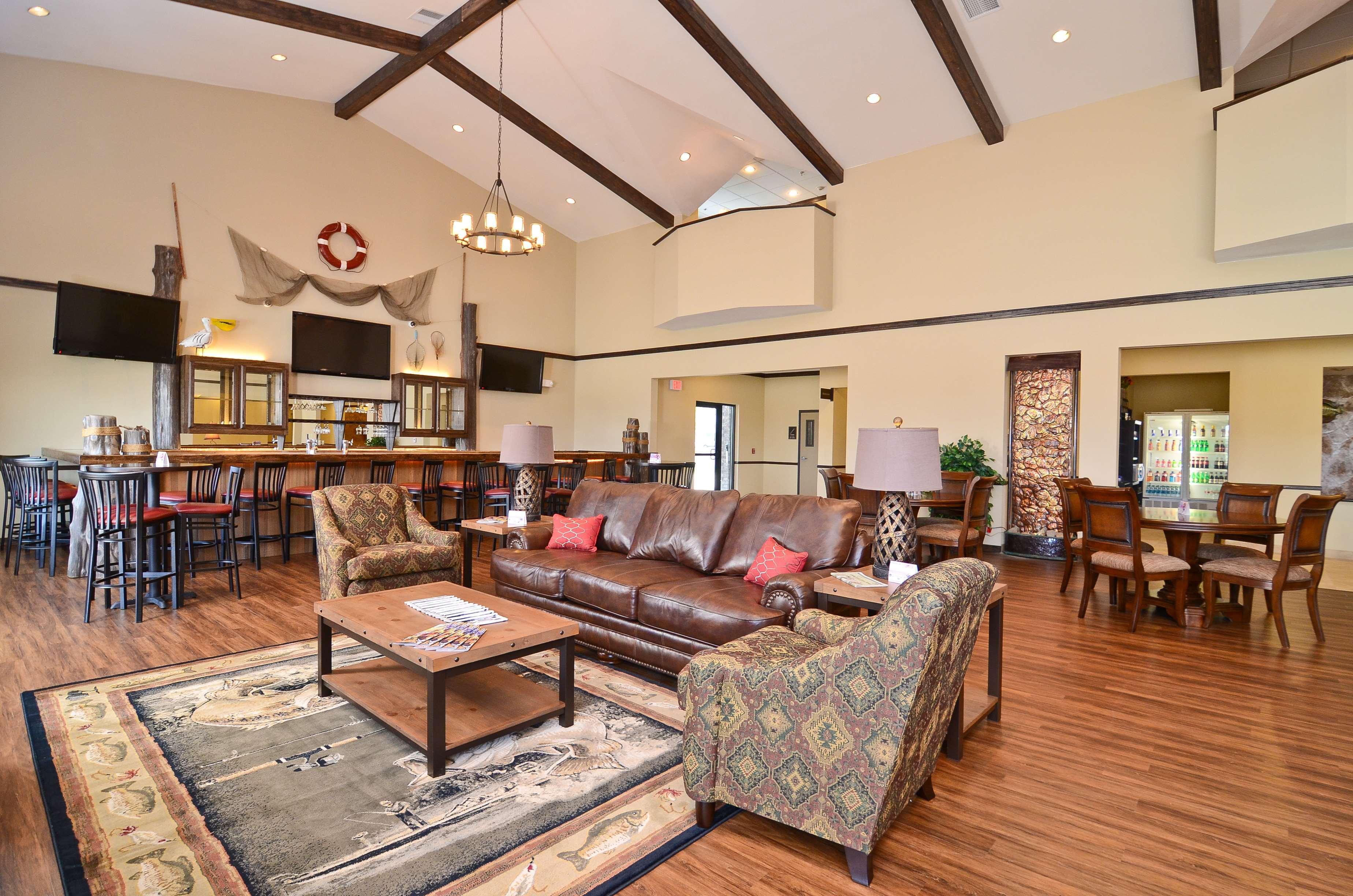 Best Western Plus Emory At Lake Fork Inn & Suites Dalaman gambar