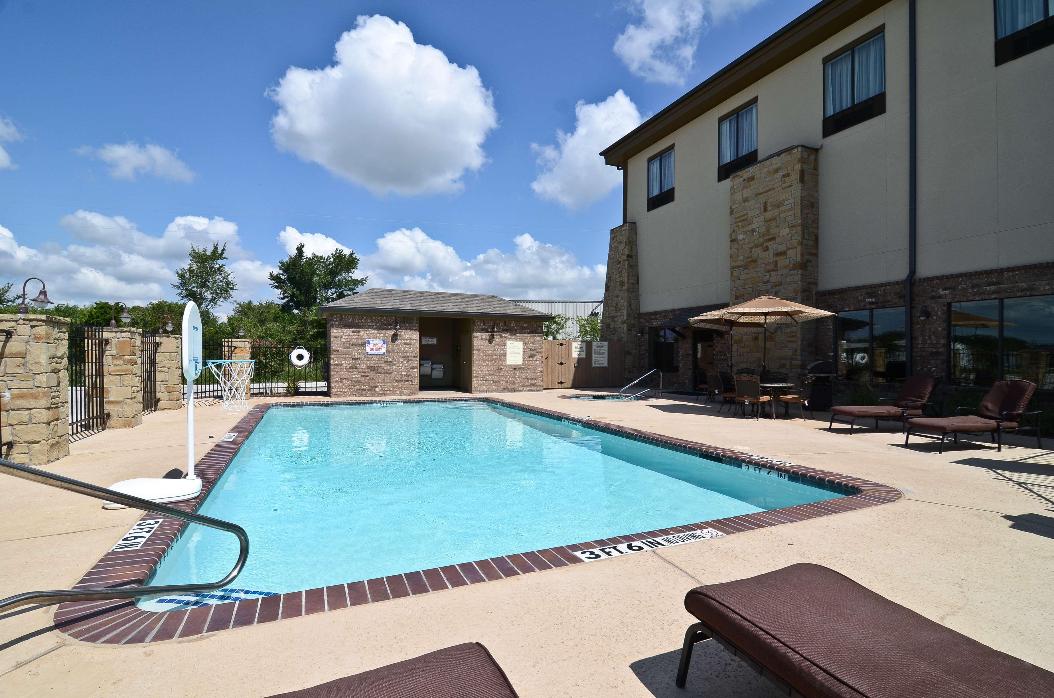 Best Western Plus Emory At Lake Fork Inn & Suites Luaran gambar
