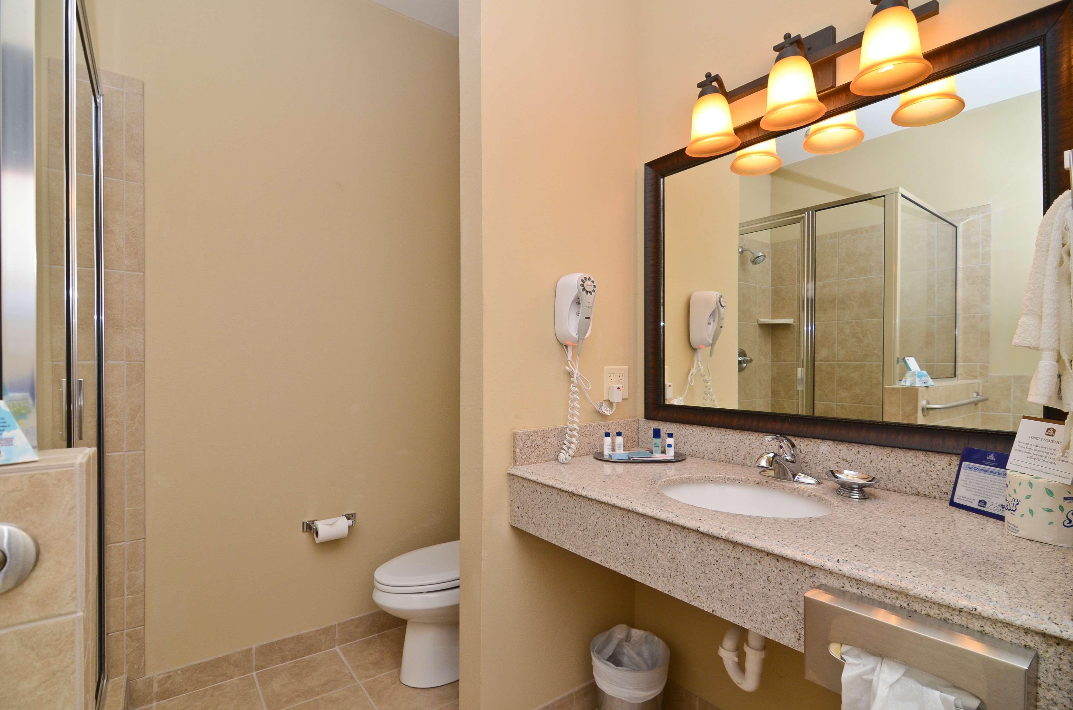 Best Western Plus Emory At Lake Fork Inn & Suites Luaran gambar